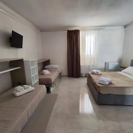 Rizzo Relax Salento 住宿加早餐酒店